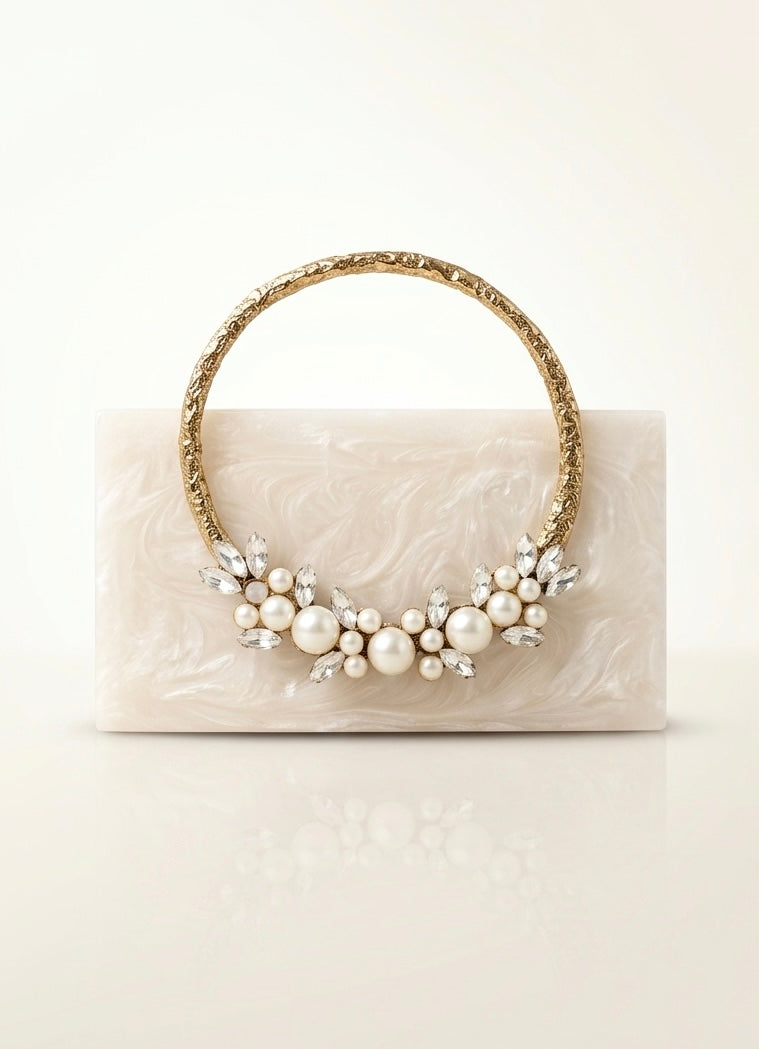Queen Resin Clutch