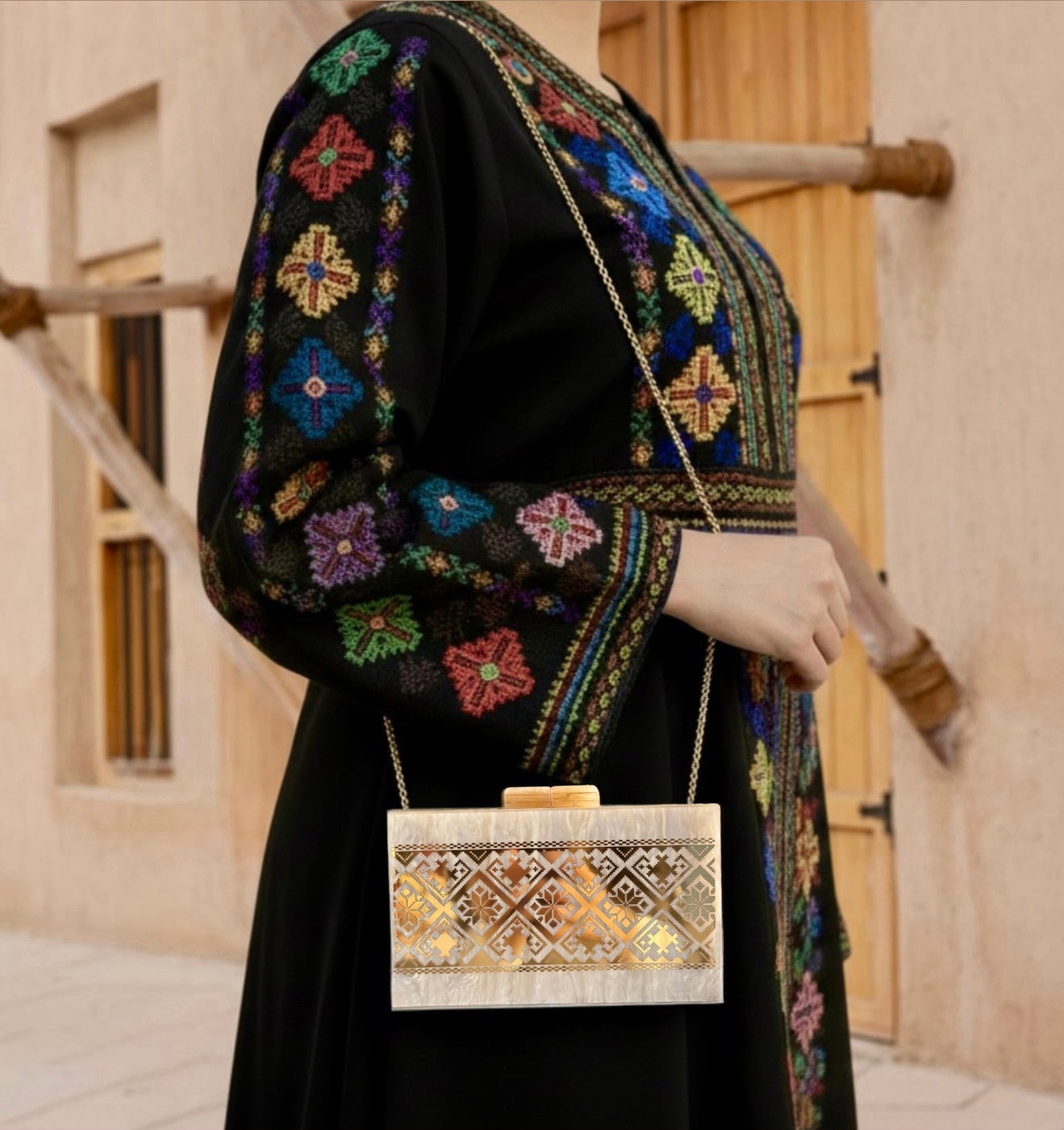 Luminous Tatreez Clutch